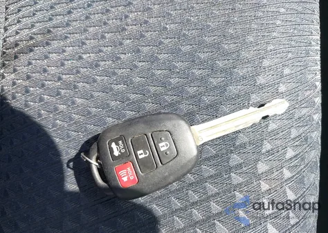 2014 Toyota Camry Se z USA, uszkodzony, nr VIN 4T1BF1FK6EU469658